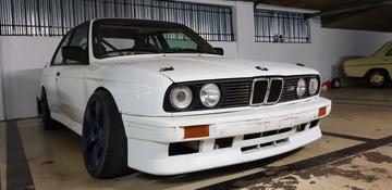 صورة 5 لـ 1987 BMW M3