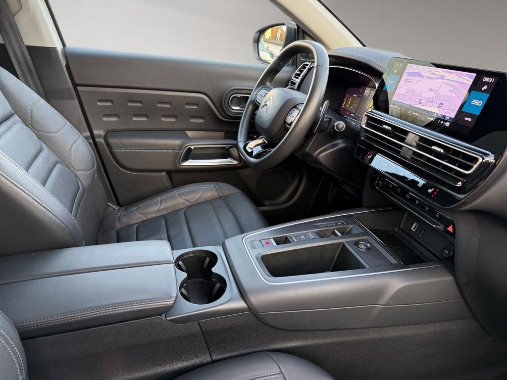 Fahrzeugabbildung Citroën C5 Aircross Pure Tech 130 S&S EAT8 SHINE PACK