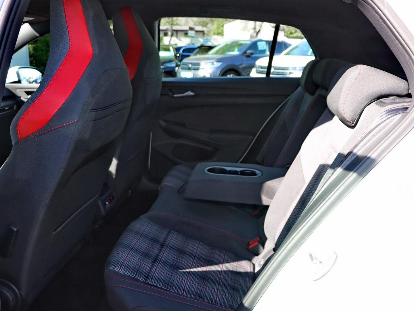 Volkswagen Golf GTI VIII 2.0 TSI OPF AHK/LED/NAVIVORB./PDC/, миниатюра 8