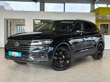 Volkswagen Touareg Basis 4Motion*AHK*LED*RFK* - gebrauchte VW Touareg aus dem Jahr 2018