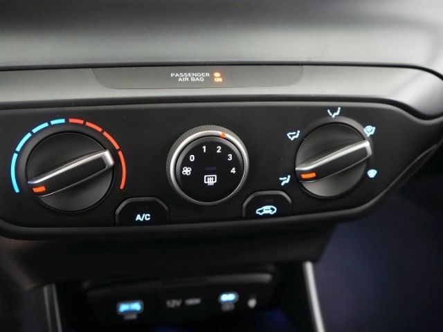 Hyundai i20 – Bild 16