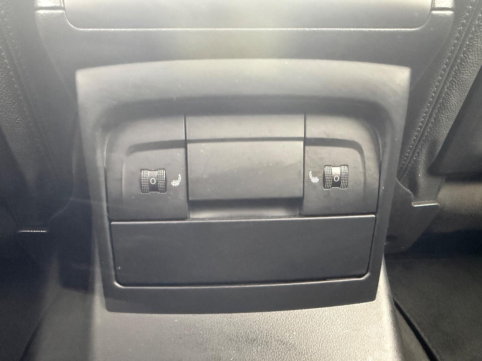 Audi Q5 3.0 TDI V6 239 ch quattro • S line • Cuir • Bi-Xénon • Keyless • Attelage