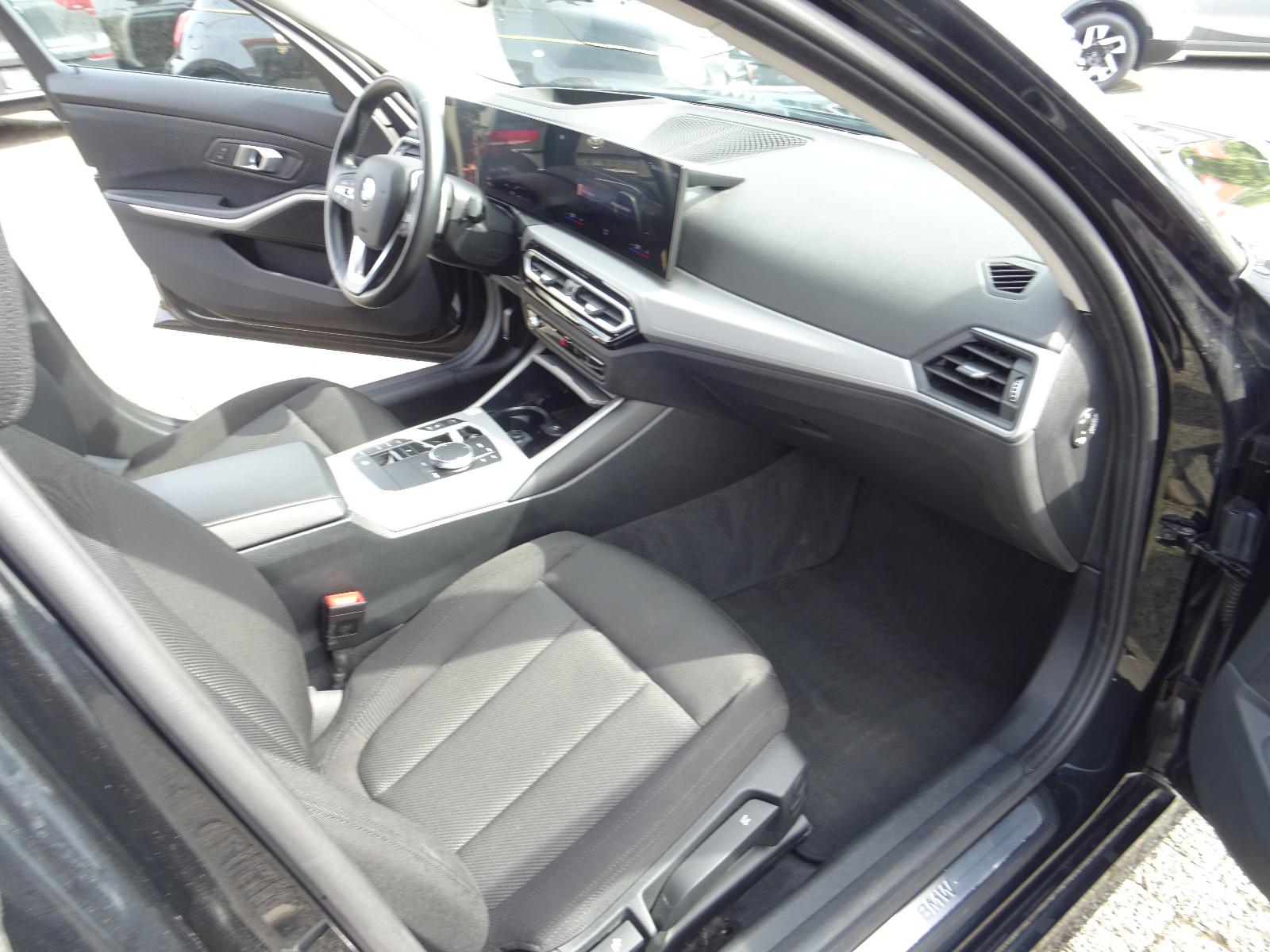 BMW 3 Series iA Touring LED Navi HUD Virt. Kamera Innov., миниатюра 12