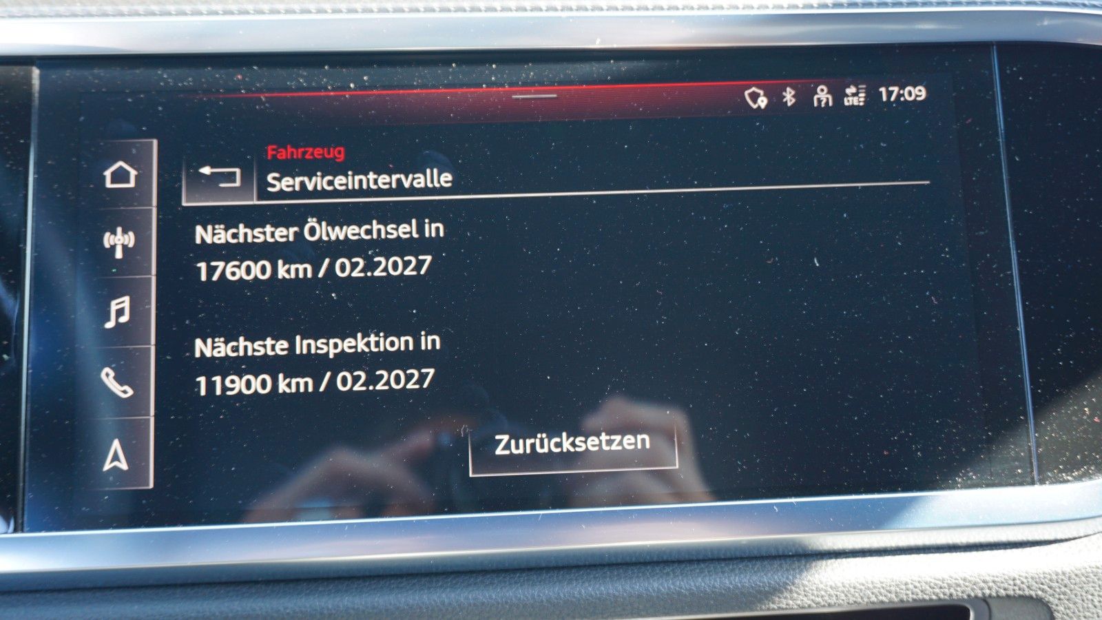 Fahrzeugabbildung Audi Q3 35 TFSI S Line Black Paket,LED,Navi,ACC,AHK