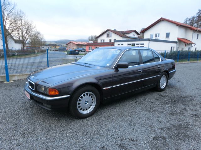 BMW E38 730i A ein feiner Wagen, wird im April 30 !