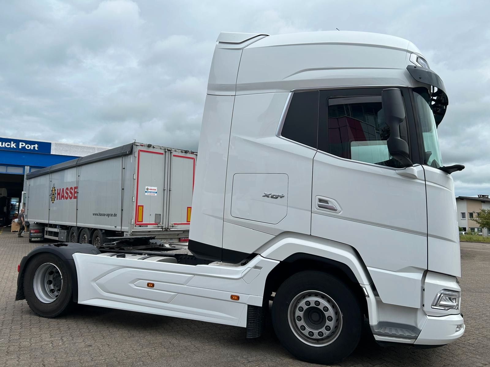 Fahrzeugabbildung DAF 2 Stück XG+ 530 FT SSC NGD E6, Intarder