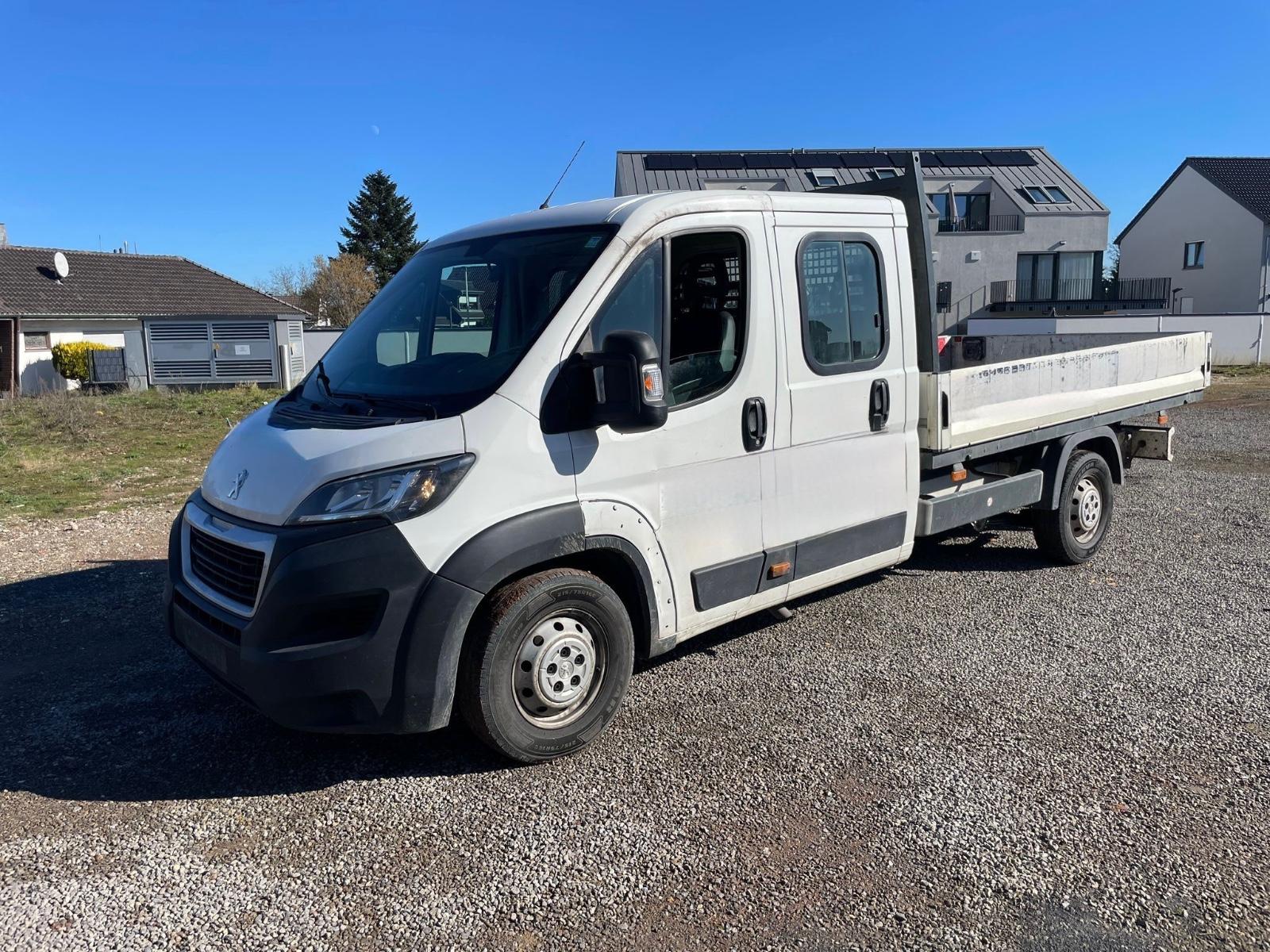 Peugeot Boxer Pritsche Doka. 435 L4 BlueHDi *7.Sitzer*