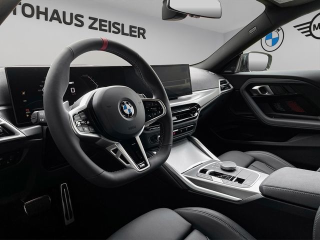 Foto Nummer 7: BMW 240i xDrive