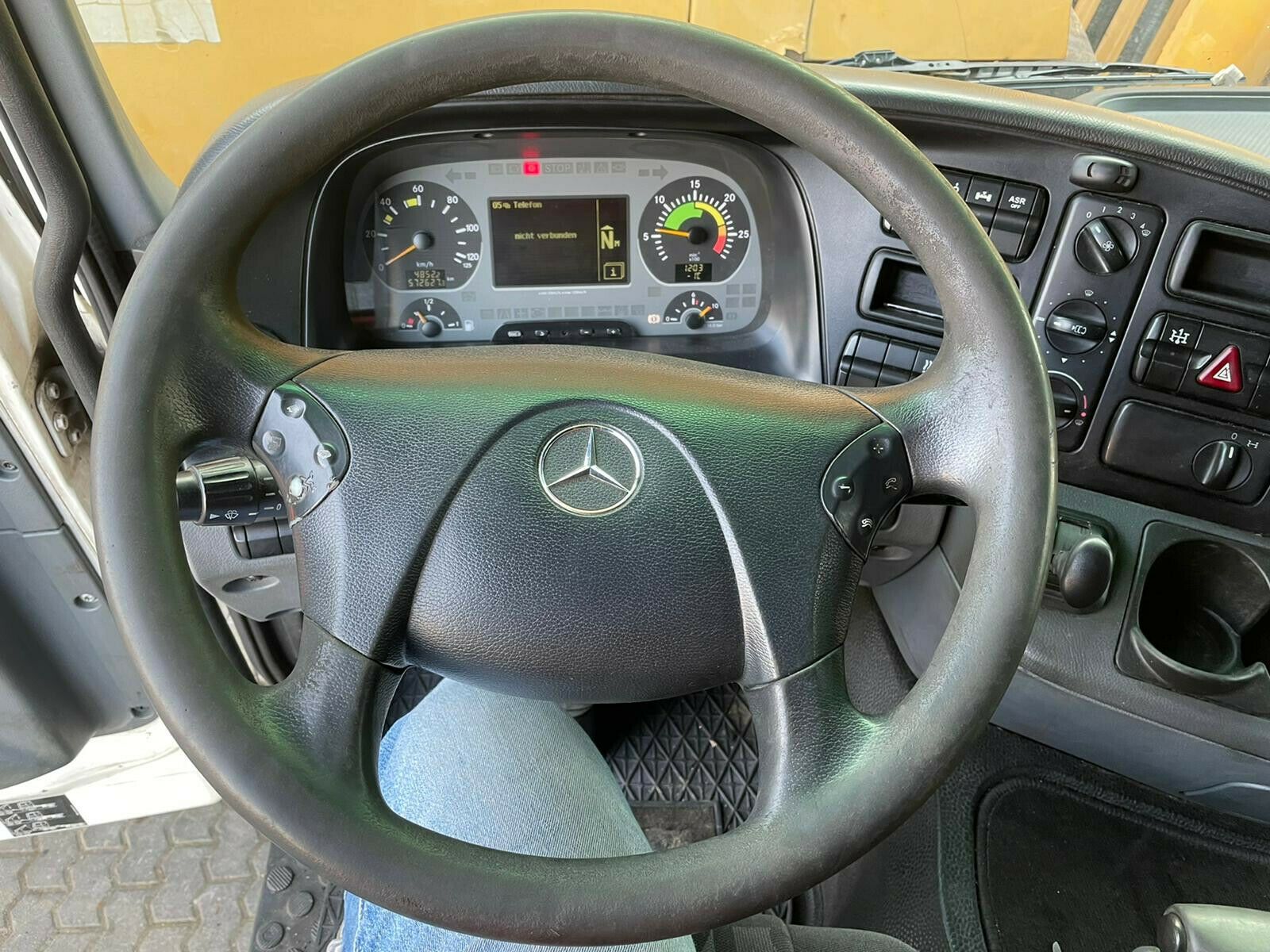 Fahrzeugabbildung Mercedes-Benz Actros 2541 / Saug u. Spühlwagen / ASSMANN / ADR