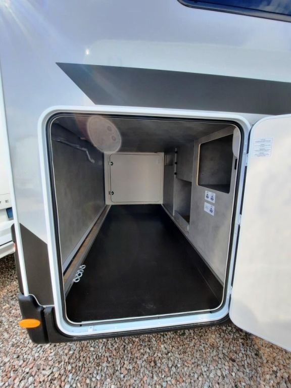 Fahrzeugabbildung Crosscamp EXPDN 7.4 E Verfüg./Sparen Sie 4.566,- €