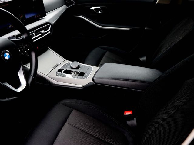 BMW 320, 2023 — 15