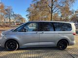 Volkswagen T7 Multiva 2.0 TDI Style LÜ Pano/HUD/AHK/DCC - Volkswagen T7 Multivan mit Diesel-Antrieb: Massagesitze