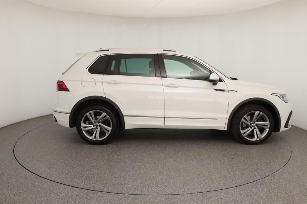 Volkswagen Tiguan R-Line 4Motion 2.0 TDI SCR AHK*PDC*RFK*SH