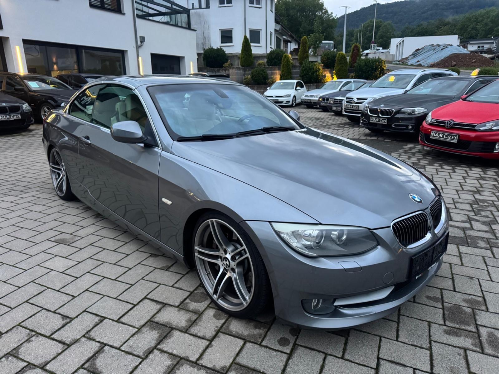 BMW 335i Cabrio/Performance Auspuff/Motor klappert