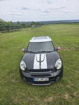 MINI Countryman S Leder/Panorama/Anhängerkupplung  - MINI Countryman Serie von privat