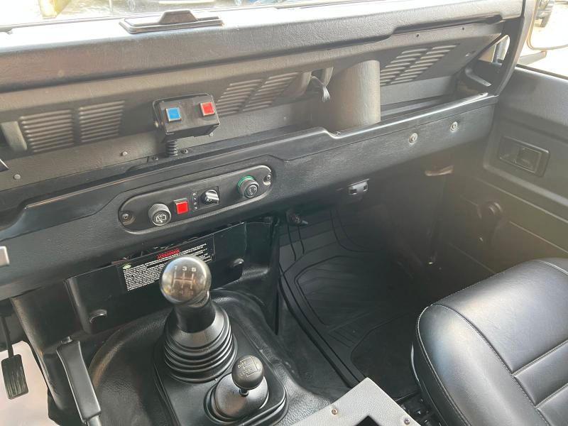 LAND ROVER DEFENDER 90 2.5 TDI 113CH