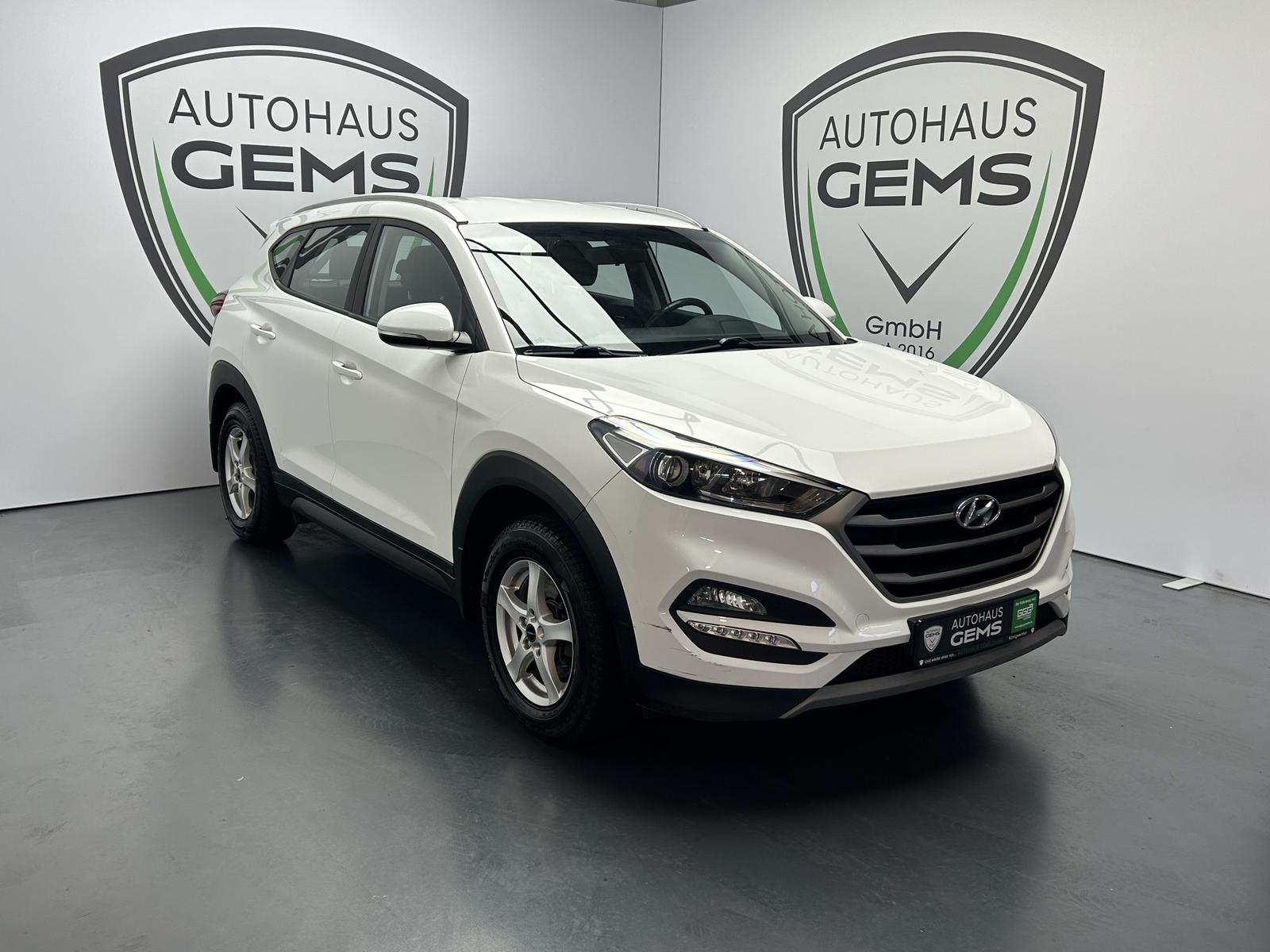 Hyundai Tucson Trend 2WD AHK R.Cam Navi Winter-Paket