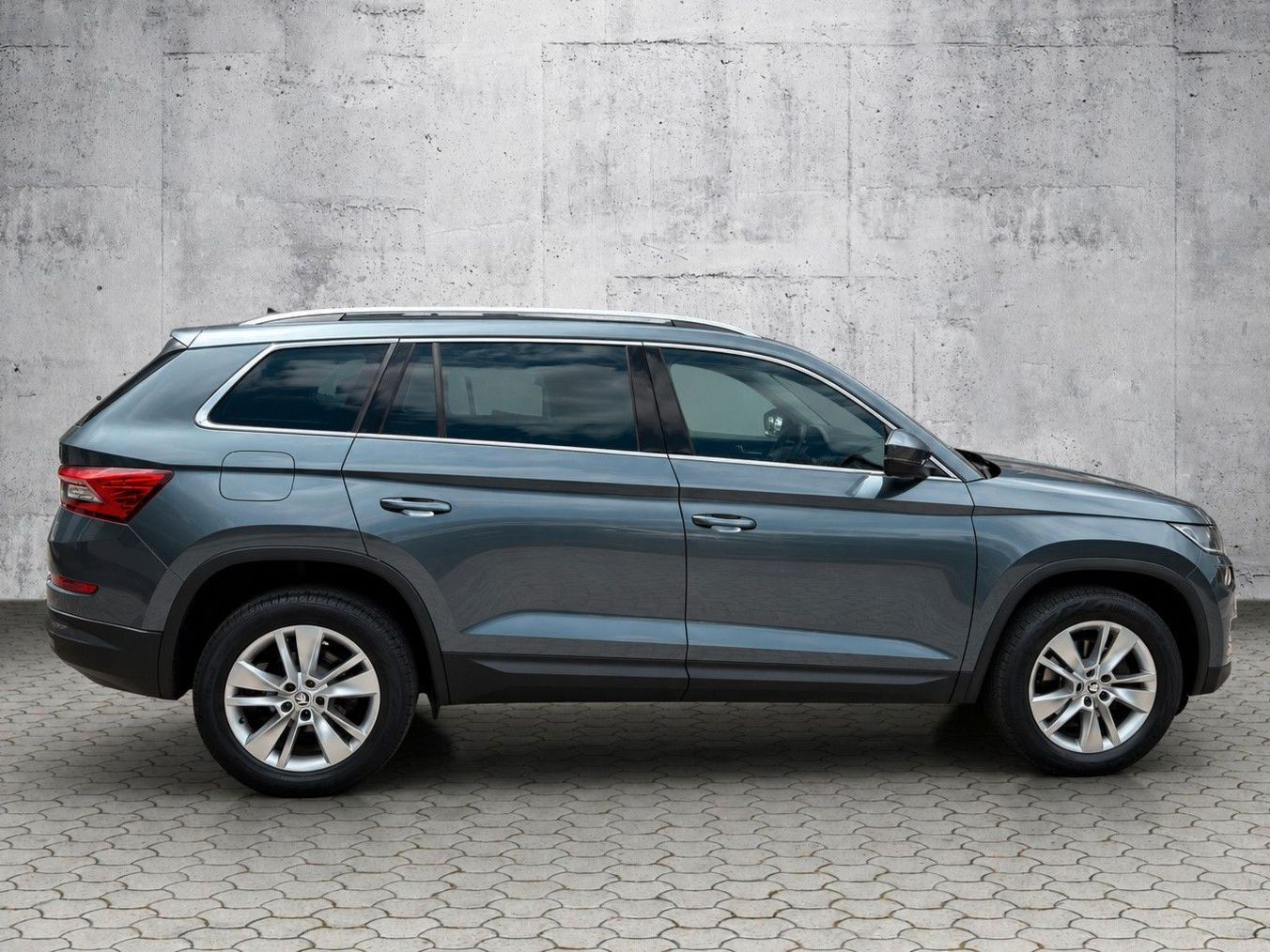 Skoda Kodiaq 2.0 TDI DSG Style*LED*CarPlay*Navi*1.Hand foto 8