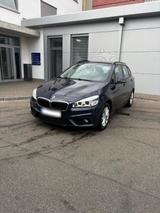 BMW 216 d Active tourer Advantage * TÜV 10/27 - BMW 216 Active Tourer in Frankfurt (Main)