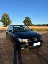 Volkswagen Tiguan 2.0 TDI SCR DSG 4MOTION Comfortline - VW Tiguan mit Schiebetür