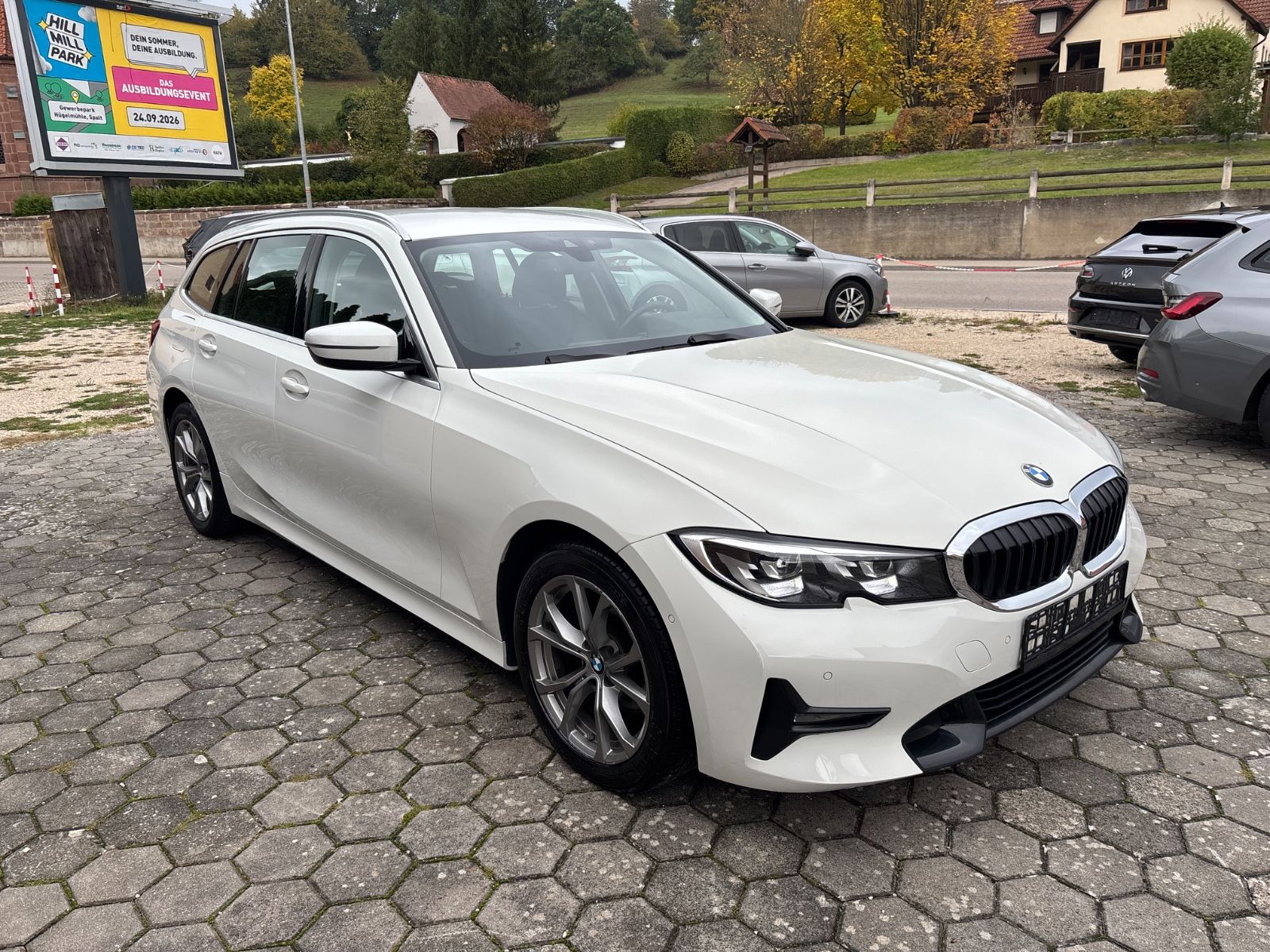 BMW 320 3 Touring 320 d xDrive Sport Line*VIRTUAL* imagem 3