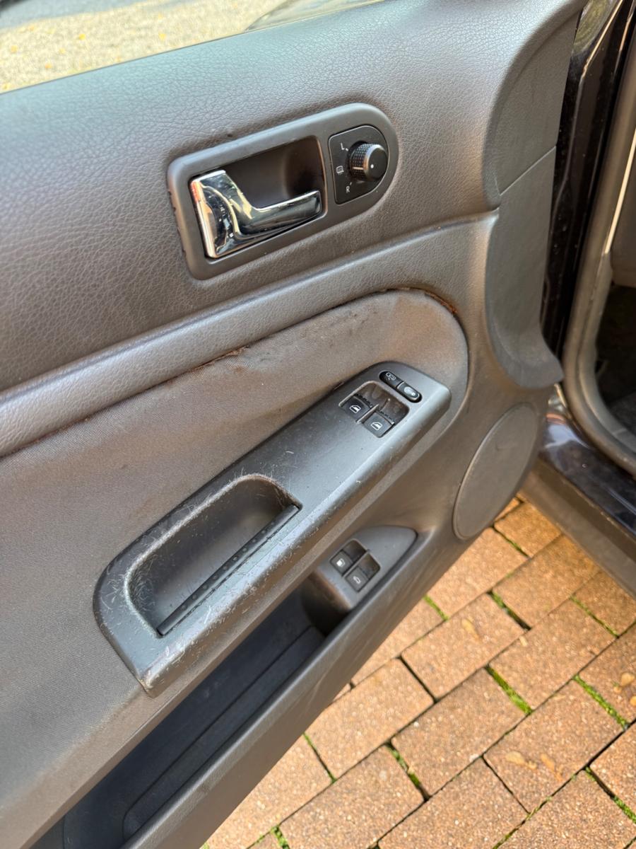 Volkswagen Passat 2005 — photo 10