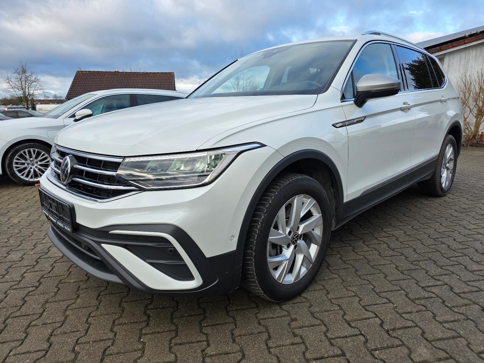 Volkswagen Tiguan Allspace Life 4M 2.0TDI AHK Cam Side 7Sit