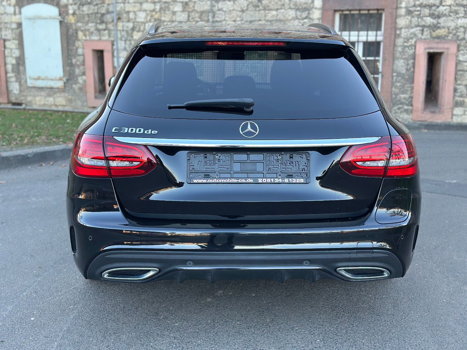 Fahrzeugabbildung Mercedes-Benz C 300 de T AMG LINE*MODELLJAHR 2020+LED+1.HAND*