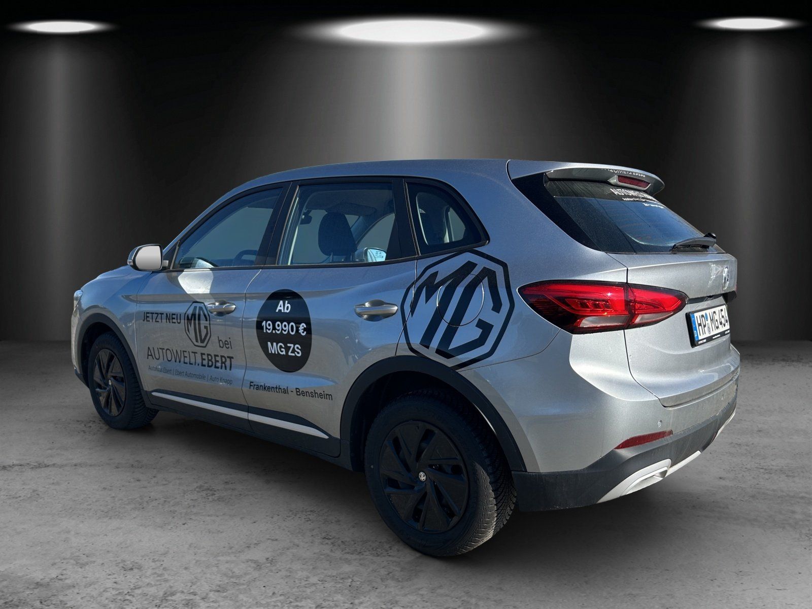 Fahrzeugabbildung MG MG ZS Standard