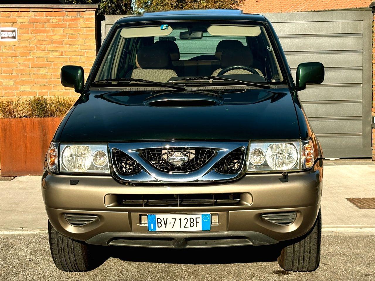 Nissan Terrano 2.7D 125ch 4x4 - 1 ère main - Toit ouvrant - Sans rouille - Climatisation - 58 300KM