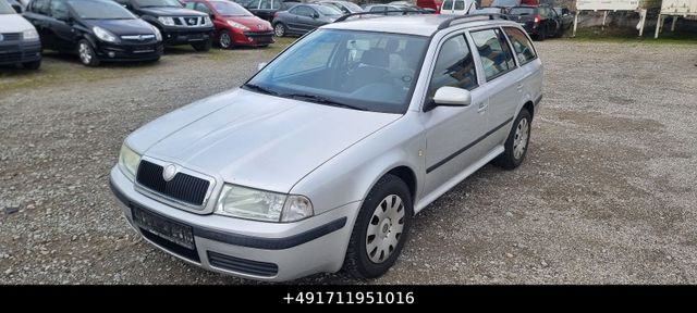 Skoda Octavia Combi Tour