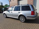 Volkswagen Bora 2.0 4motion Highline Variant*LPG Gasanlage* - Volkswagen Bora: 4motion