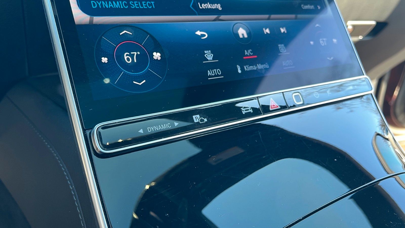 Fahrzeugabbildung Mercedes-Benz S500 4Matic Lang*AMG*LUFT