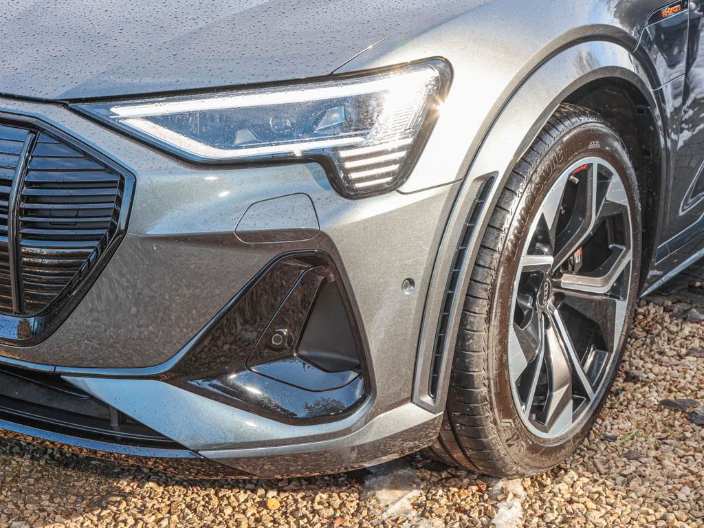 Audi e-tron - Bild 10