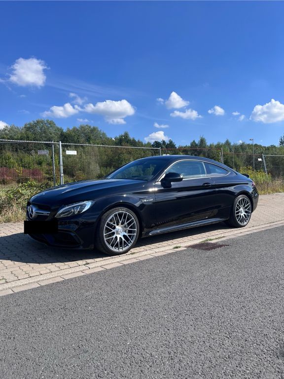 Image of Mercedes-Benz C 63 AMG