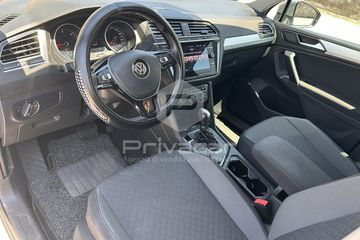 Volkswagen Tiguan - 9