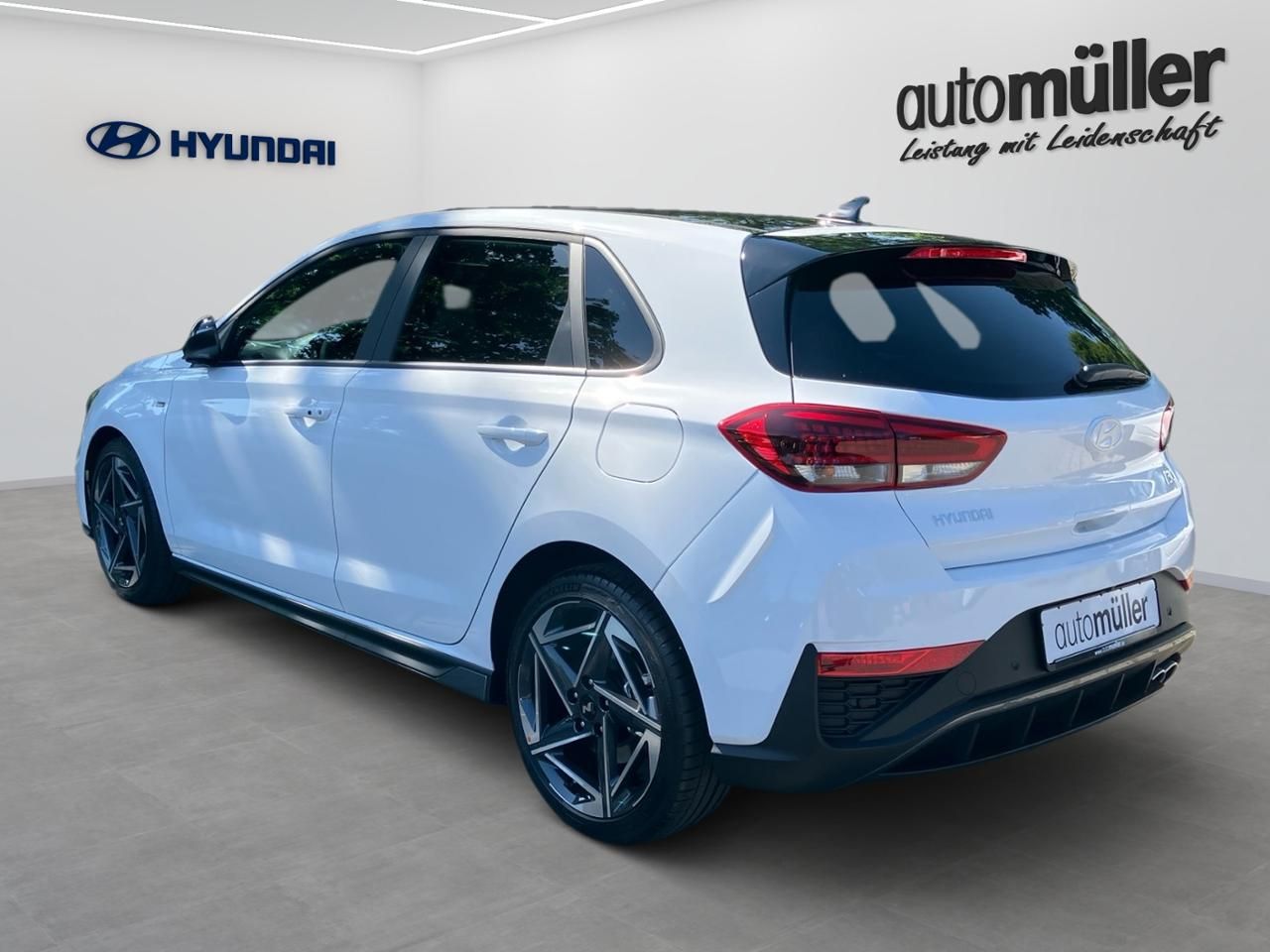 Fahrzeugabbildung Hyundai i30 N-LINE X ACC AUT DynLicht Kam. KeyLess LED