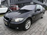 BMW 318 318i Sehr guter Zustand; Neue Tüv- Neue Reif - BMW 318 aus 2009: 318i