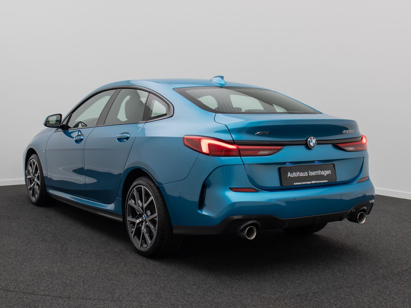 Fahrzeugabbildung BMW 220 Gran Coup&eacute; xD M Sport HUD DAB H/K Komfort
