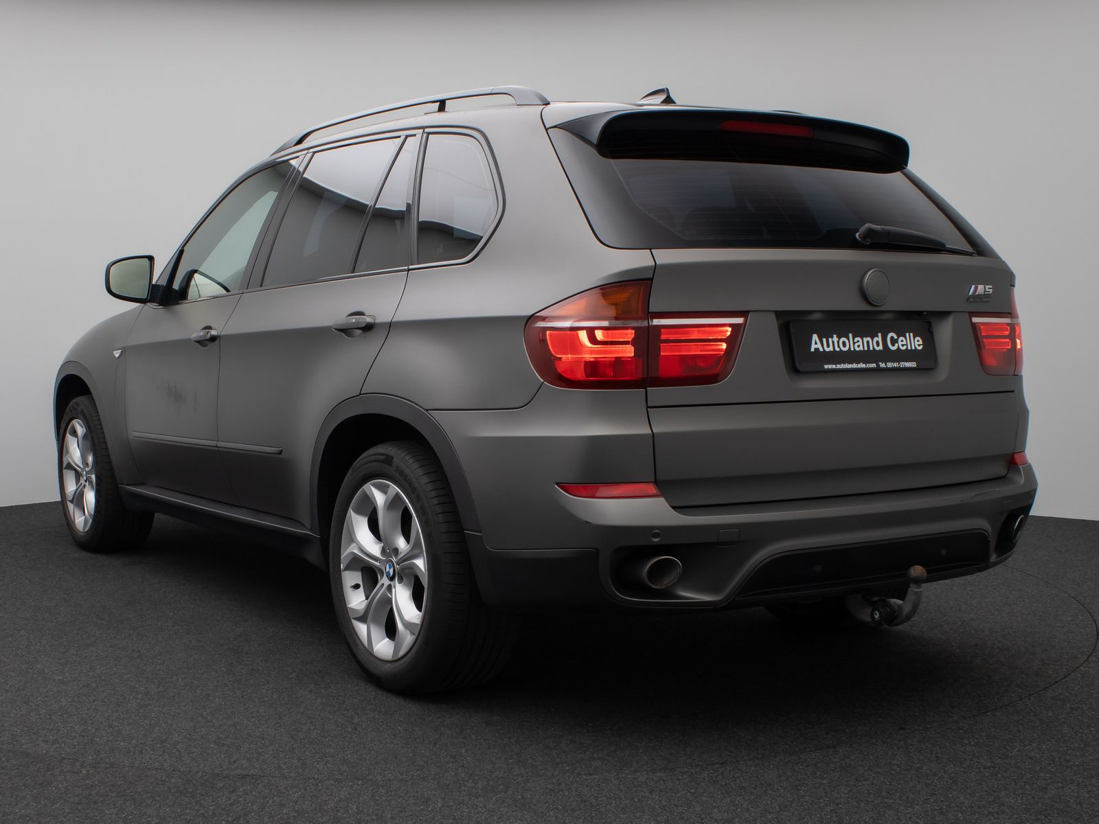 Fahrzeugabbildung BMW X5 xD40d  Sport Panorama Kamera HUD HiFi SoftCL
