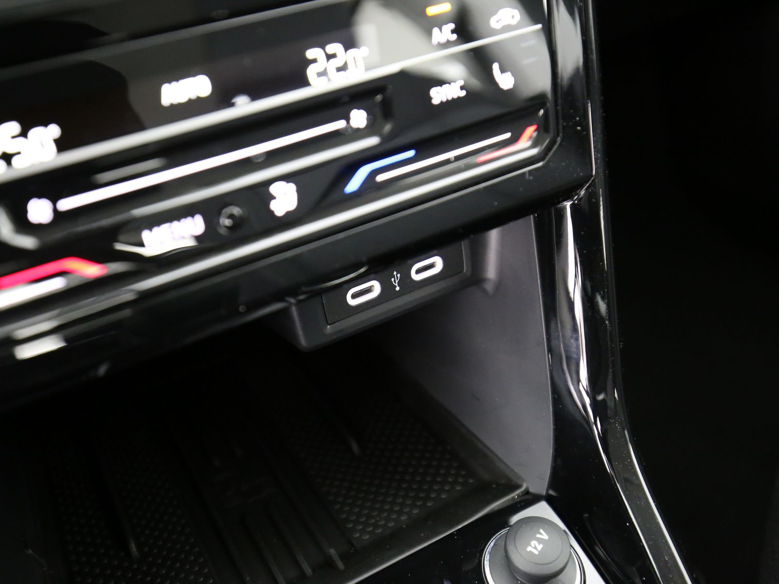 Volkswagen T-Cross - Bild 22