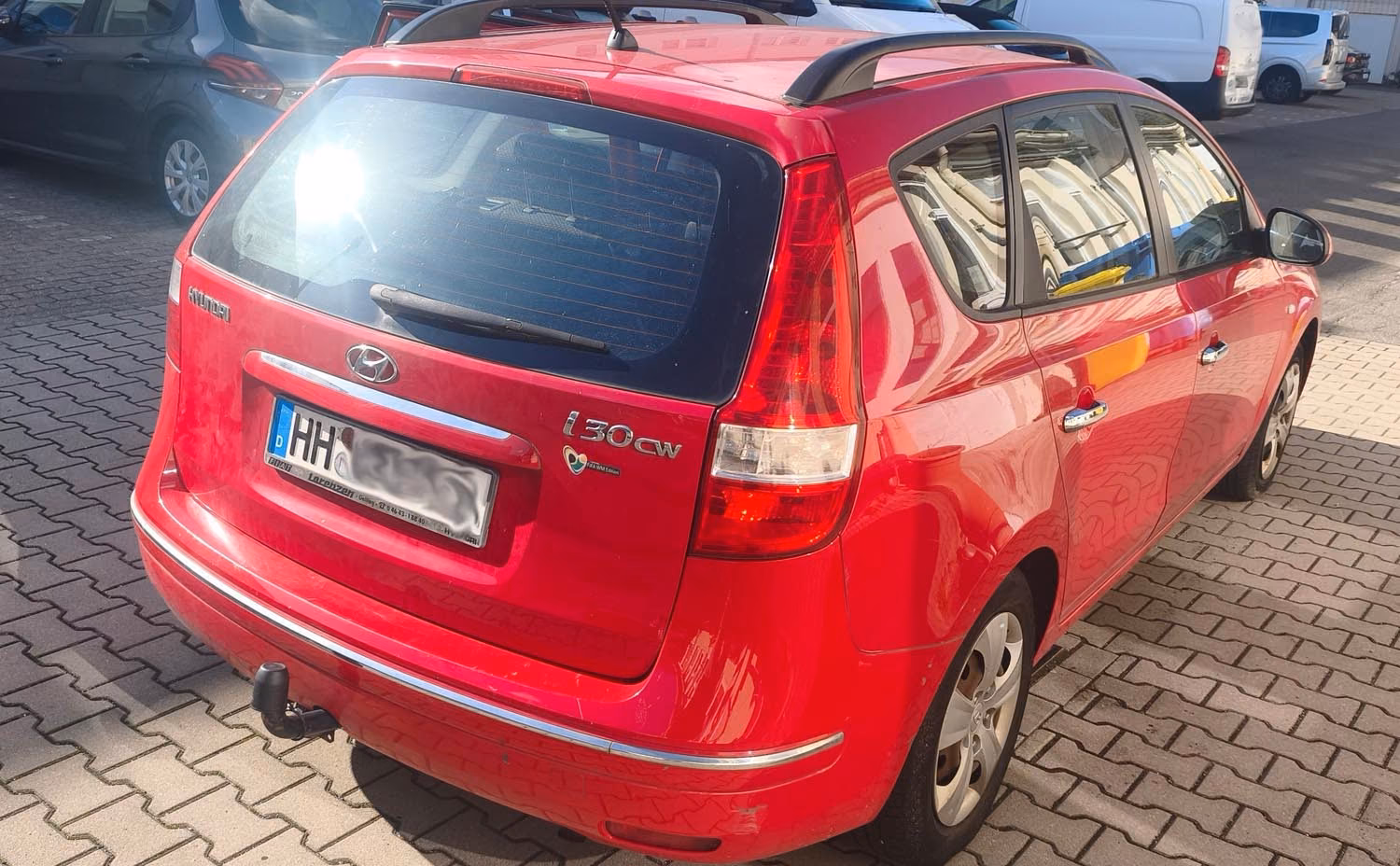 Hyundai i30 2010 — салон