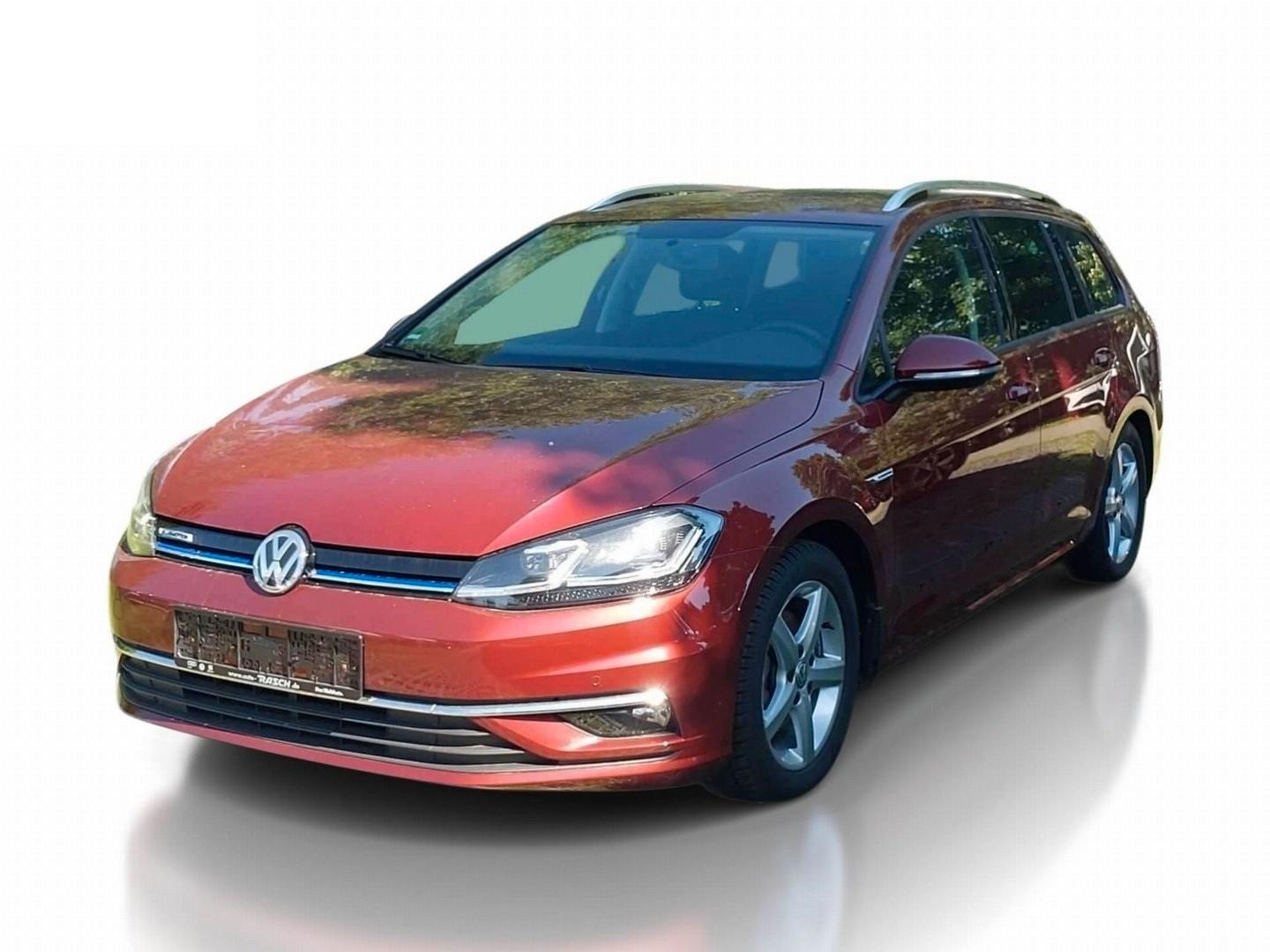 Volkswagen Golf VII Variant Comfortline **LED/SHZ/1.HAND**