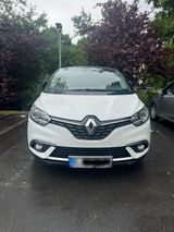 Renault Scenic 1.5 dCi|Bose|TÜV neu|1. Han... - Renault Scenic mit Diesel-Antrieb: 1.5