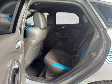 Ford Focus Lim. RS 2.3 AWD|SONY|DAB|Kamera|RECARO|LED