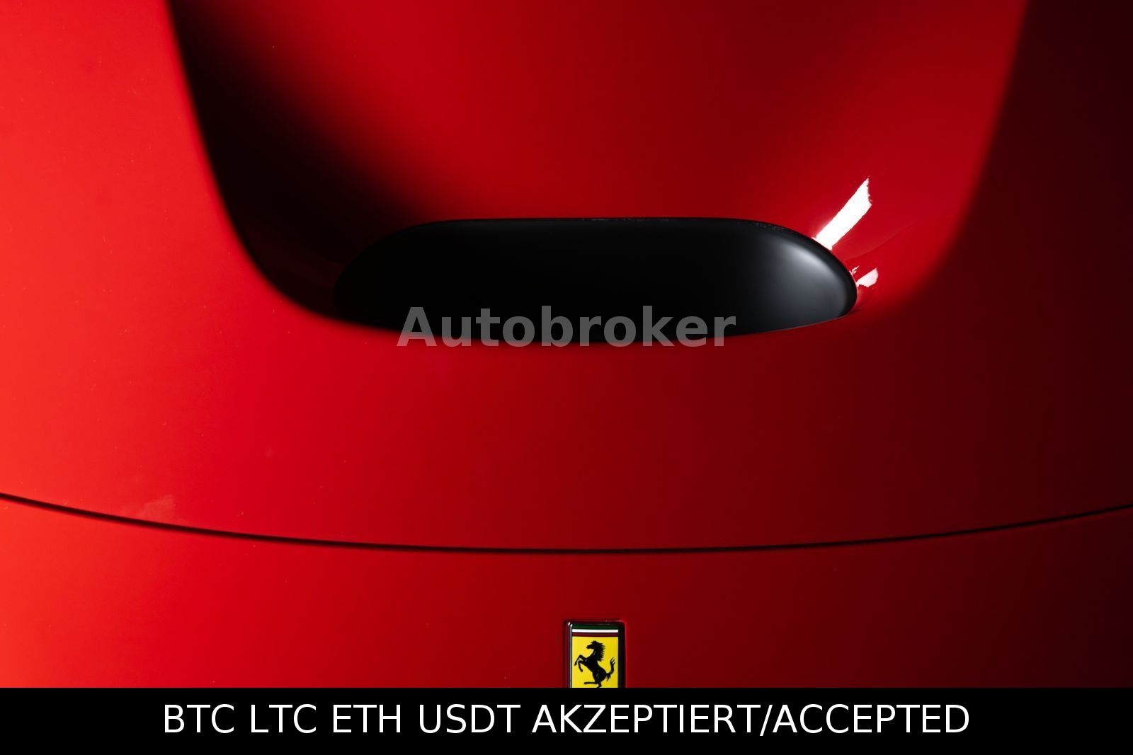 Ferrari F8 – pogled 10