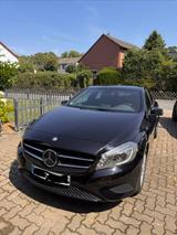 Mercedes-Benz A 180 2Style