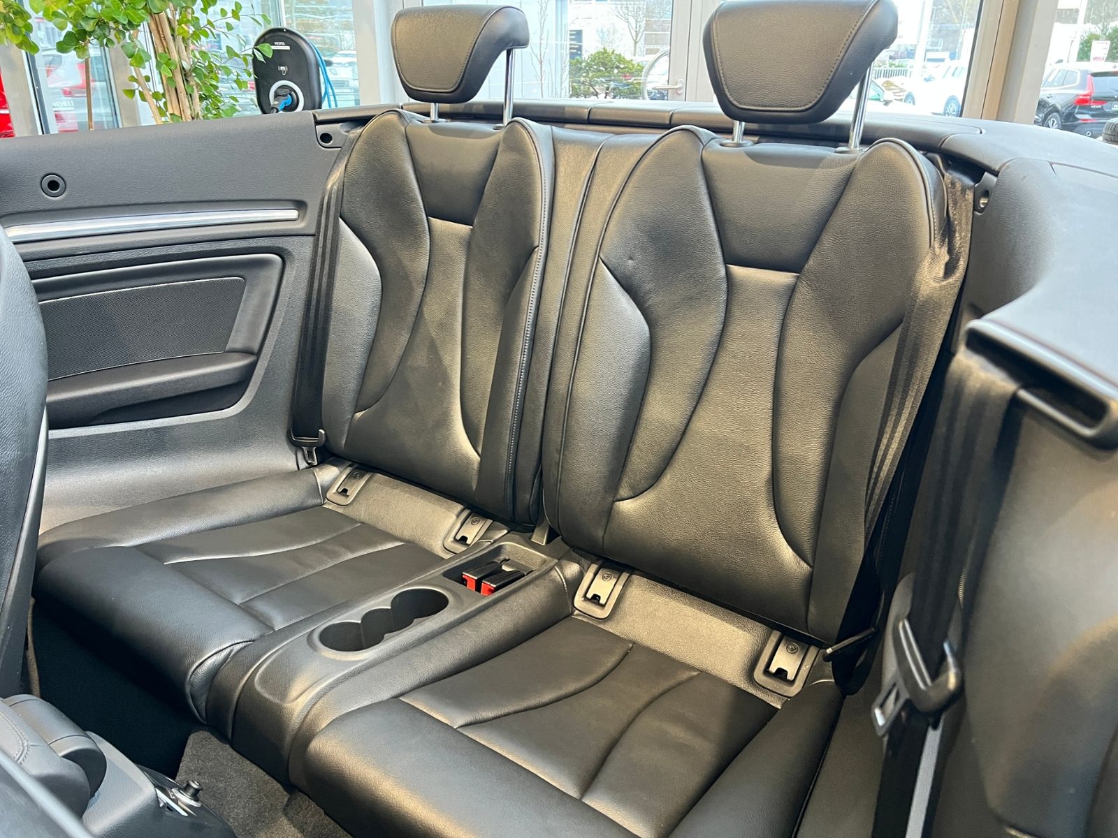 Fahrzeugabbildung Audi A3 Cabriolet 40 TFSI quattro sport XEN NAV 18"