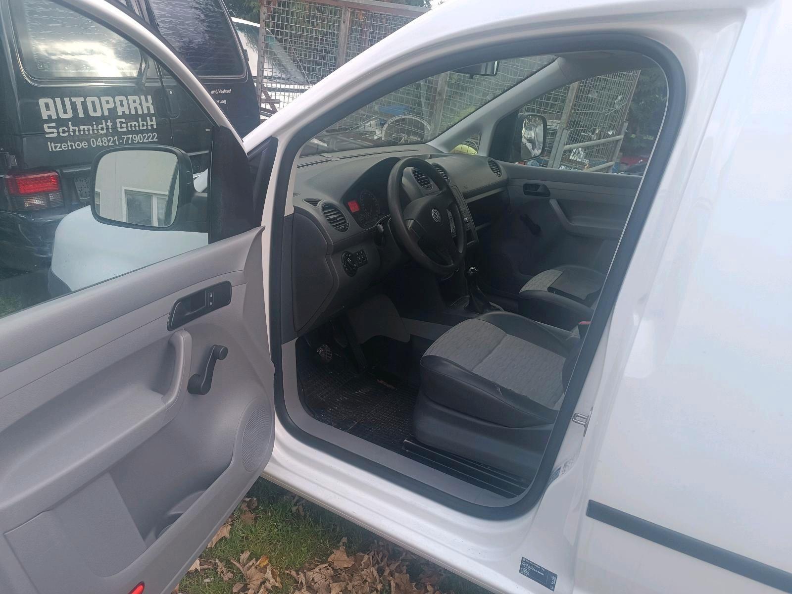 Volkswagen Caddy 2008 — photo 11