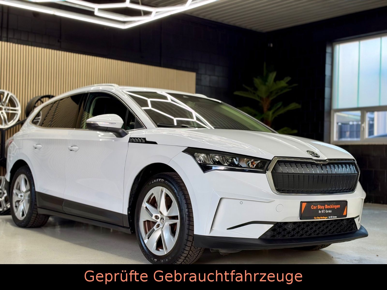 Skoda Enyaq 80 Loft/AHK/Standheizung/Pano/Wärmepumpe